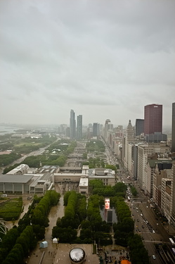 Chicago - Southern View Over Millenium Park & Michigan Avenue - 30 stories